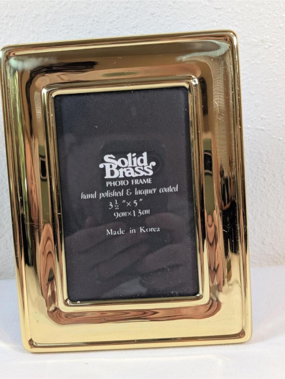 Vintage Solid Brass Hand Polished & Lacquer Coated Photo Frame 3.5x5 inches